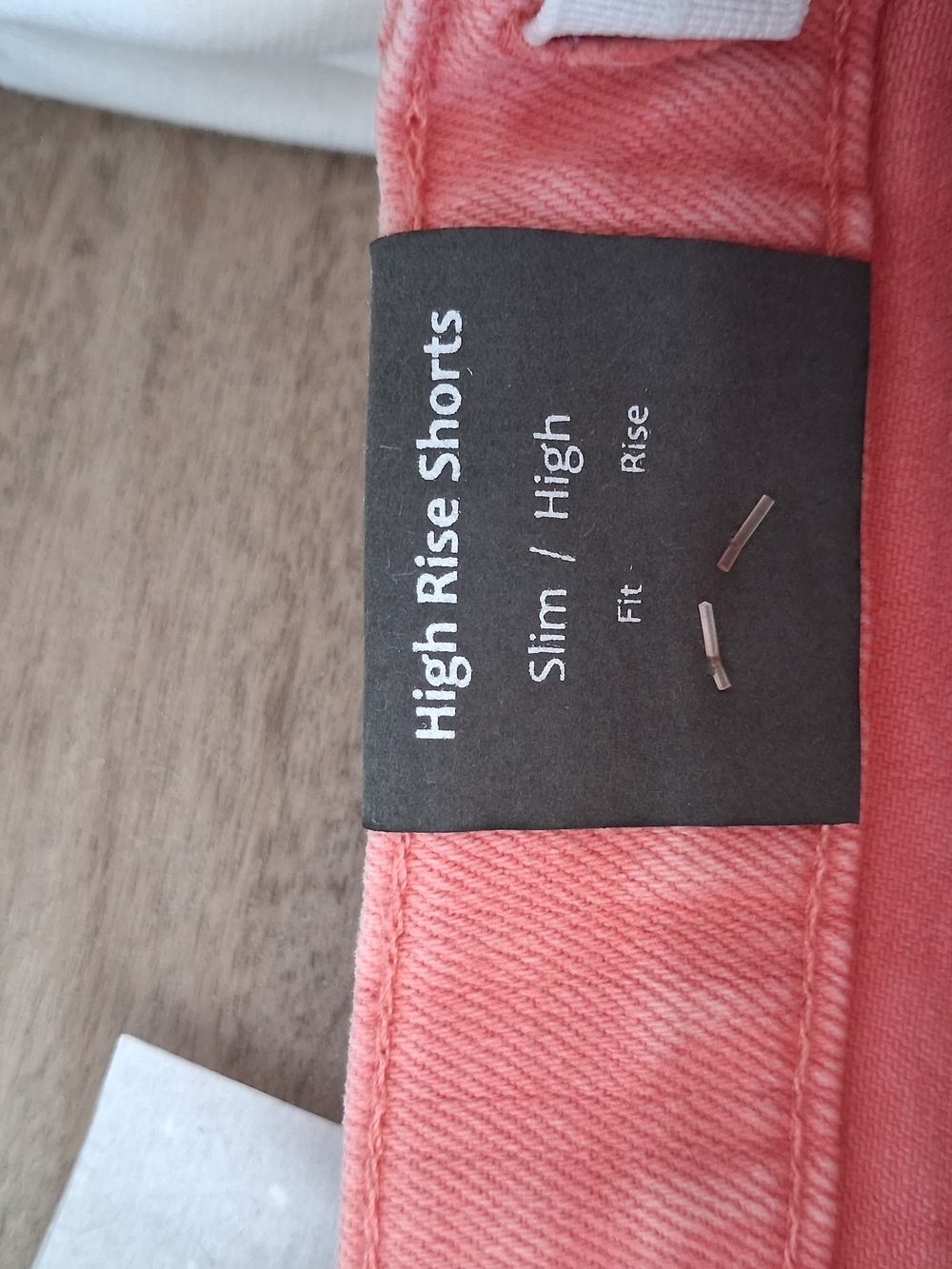 Tractr Coral Garment-Dyed High-Rise Button-Front Jean Shorts - Picture 5 of 7